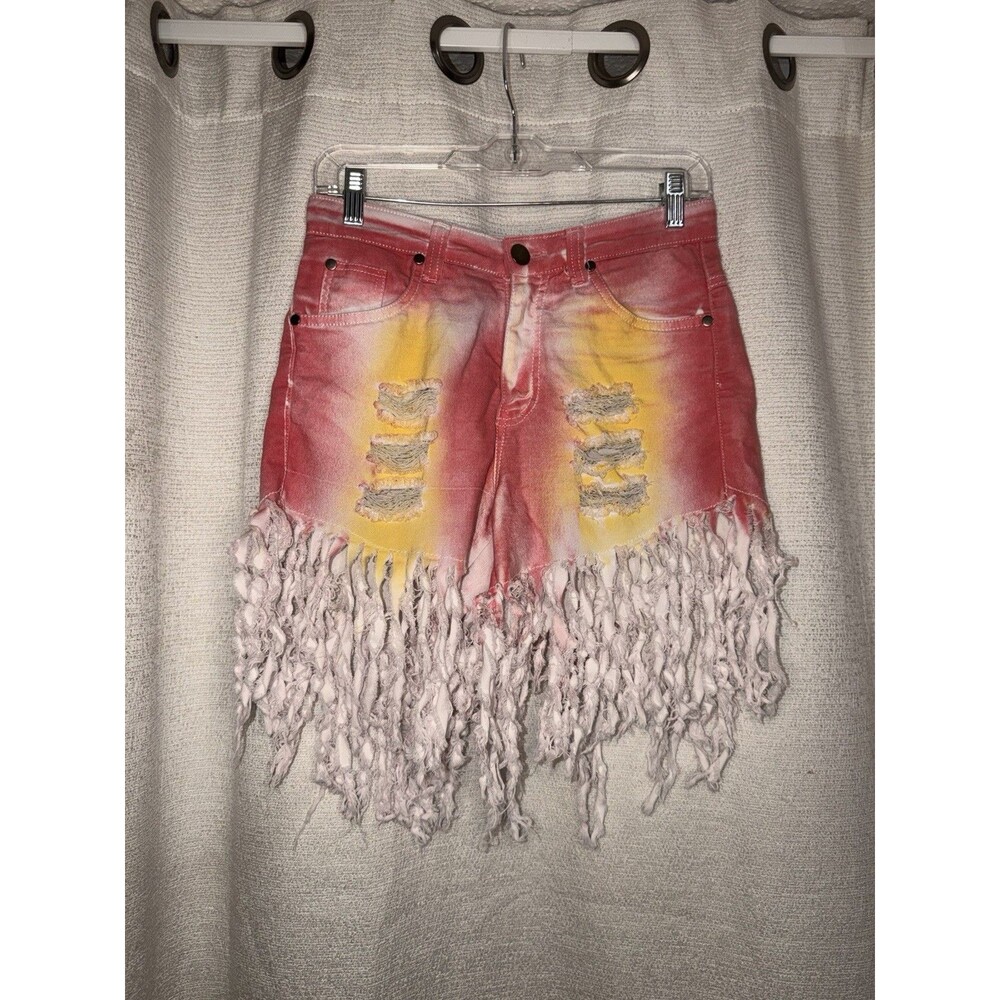 Go Glory Columbia Fringe Y2K Like Style Shorts
